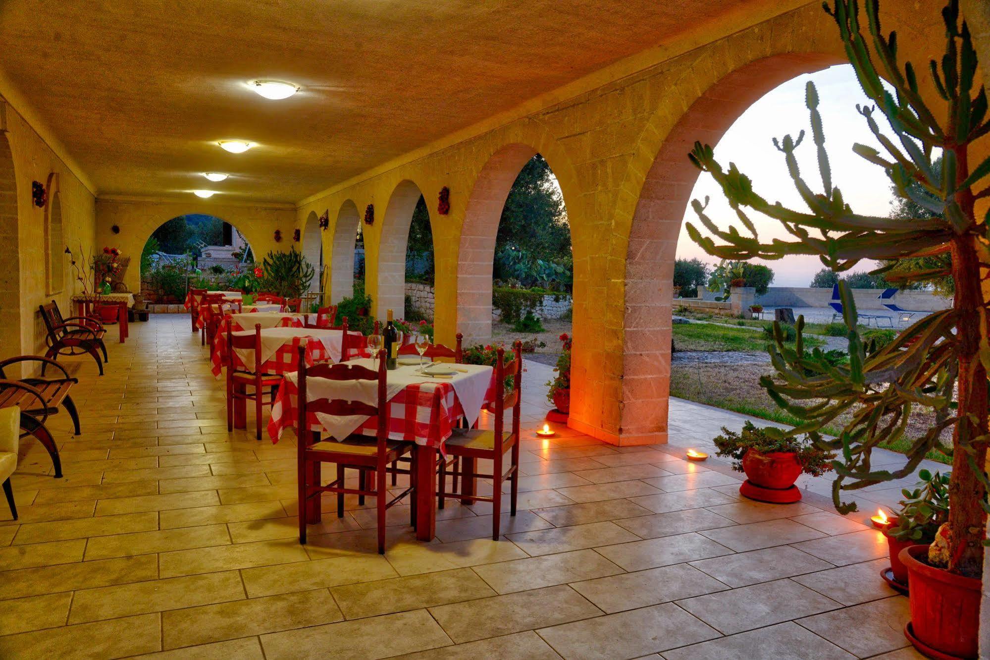 Hotel La Piana Degli Ulivi Ostuni Exterior foto